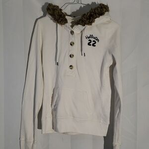 Y2K Hollister Cream Hoodie with Faux Fur Hood Juniors size medium.
